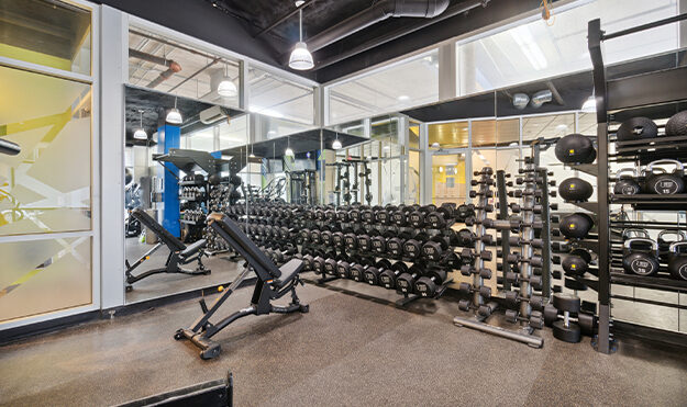 24/7 Fitness Center